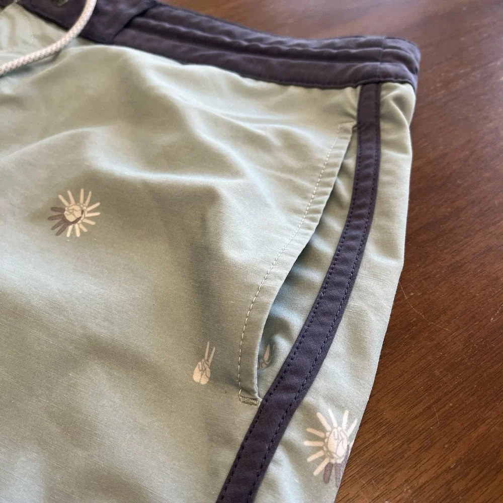 Vissla Board Shorts Mens 33 Seafoam Green Upcycle Coconut Drawstring Swim Trunks